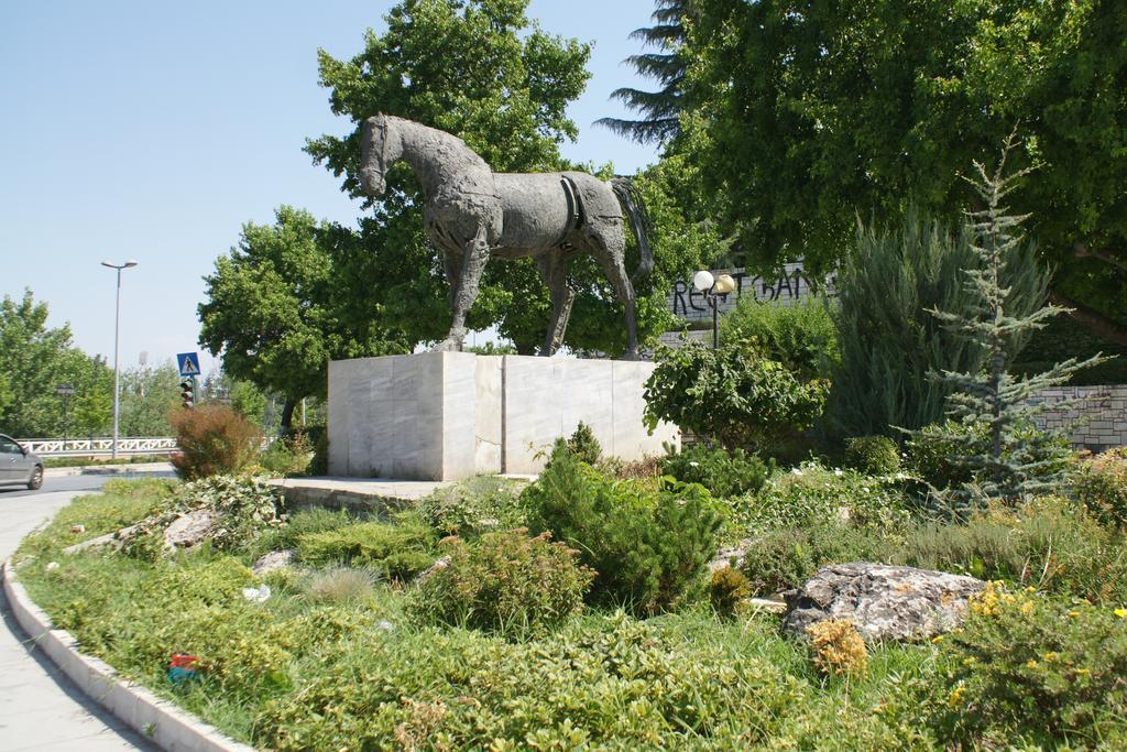 Hotel Park Larissa Exterior photo